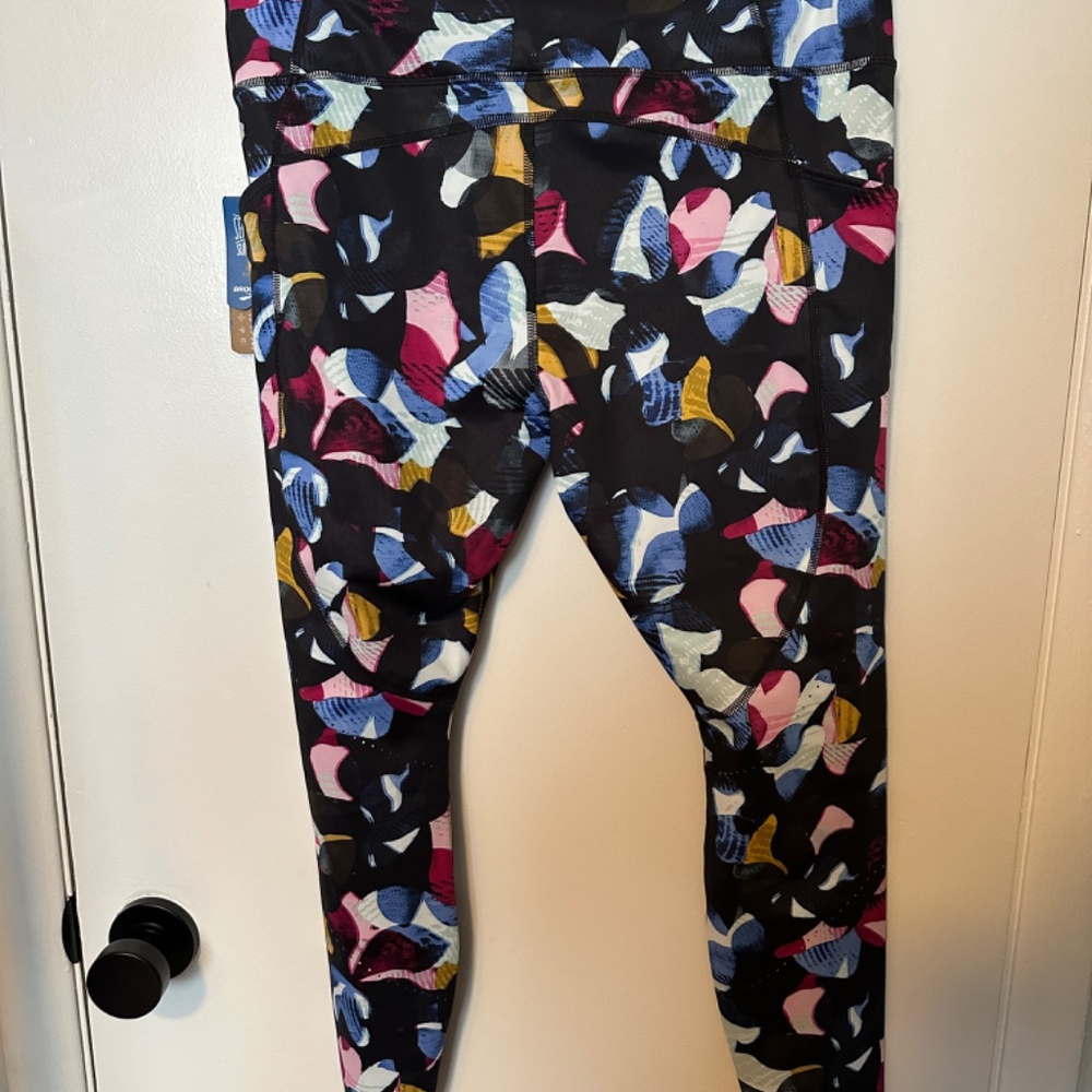 Brooks Method 7/8 Legging - Picture 2 of 3